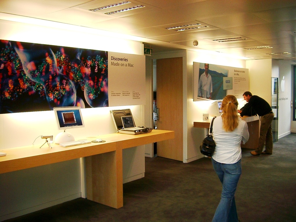 Apple Executive Briefing Center, Paris