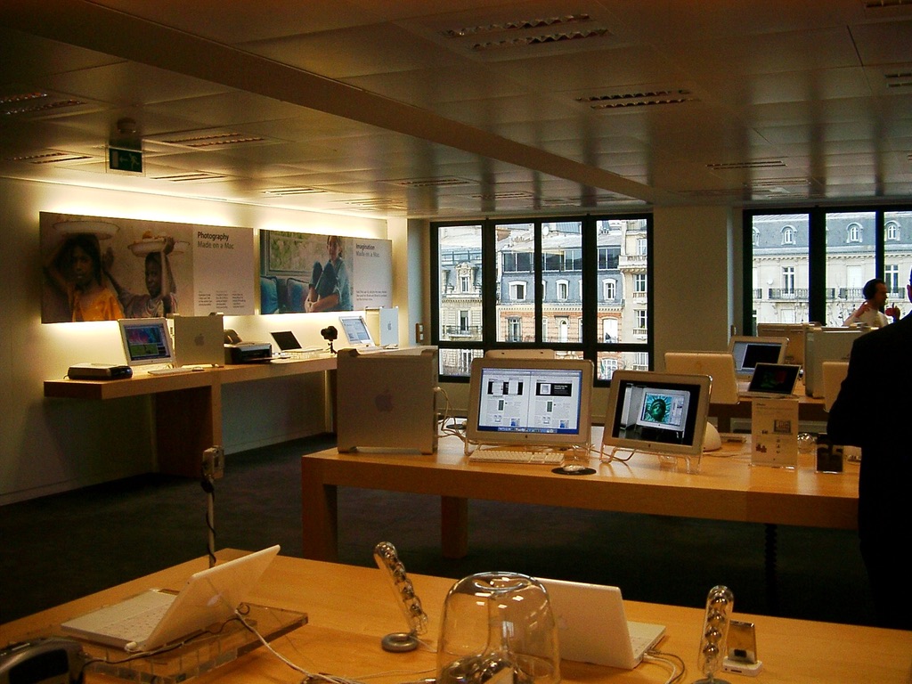 Apple Executive Briefing Center, Paris